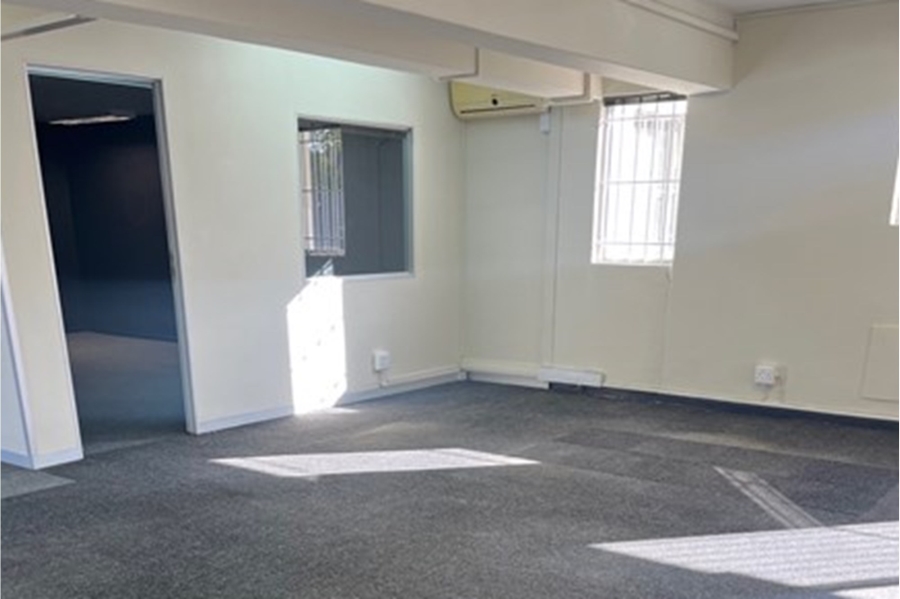 To Let commercial Property for Rent in Newton Park Eastern Cape
